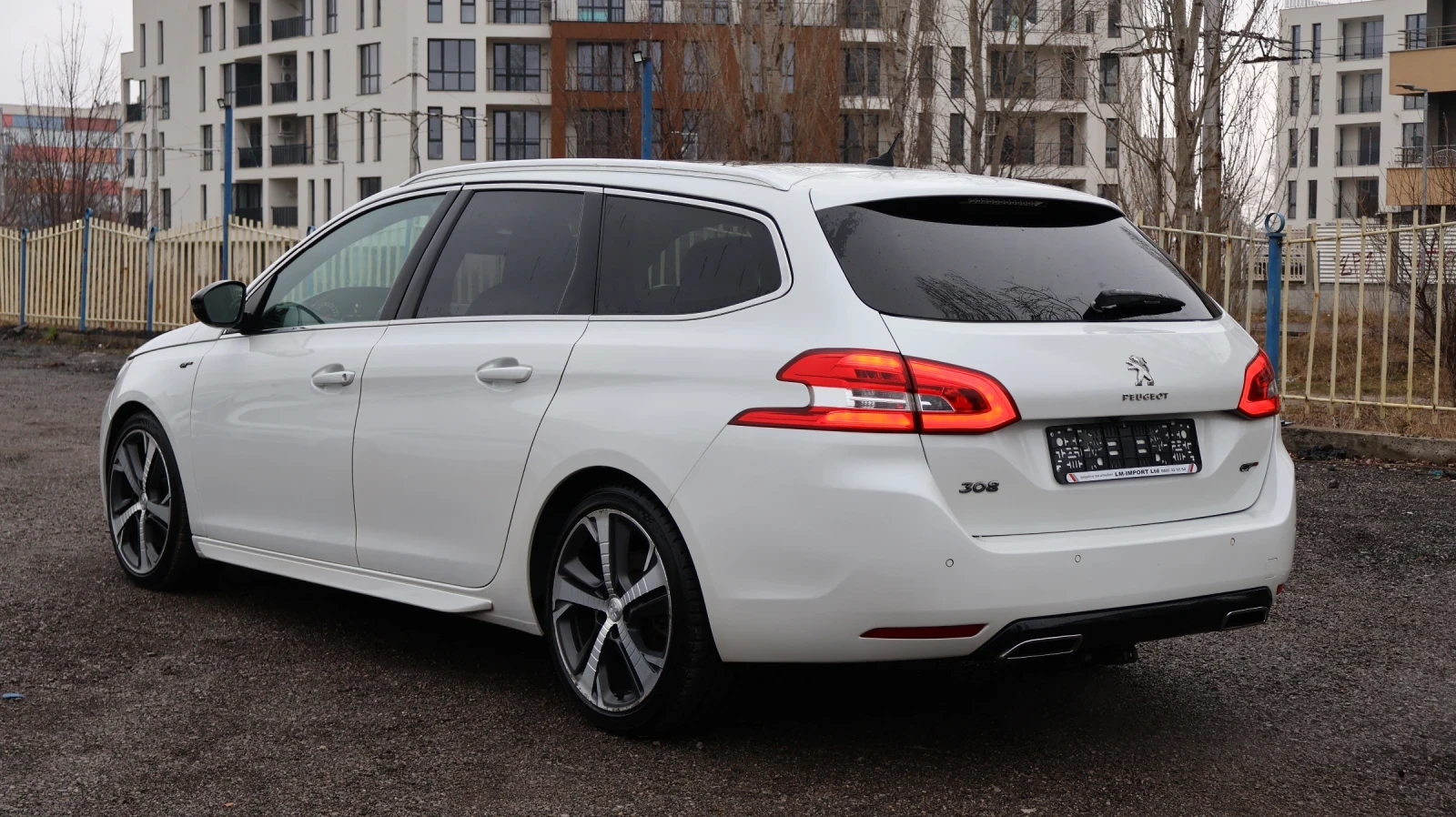 Peugeot 308 GT-LINE 2.0HDI 180КС. АВТОМАТИК НАВИГАЦИЯ KEYLESS - изображение 7