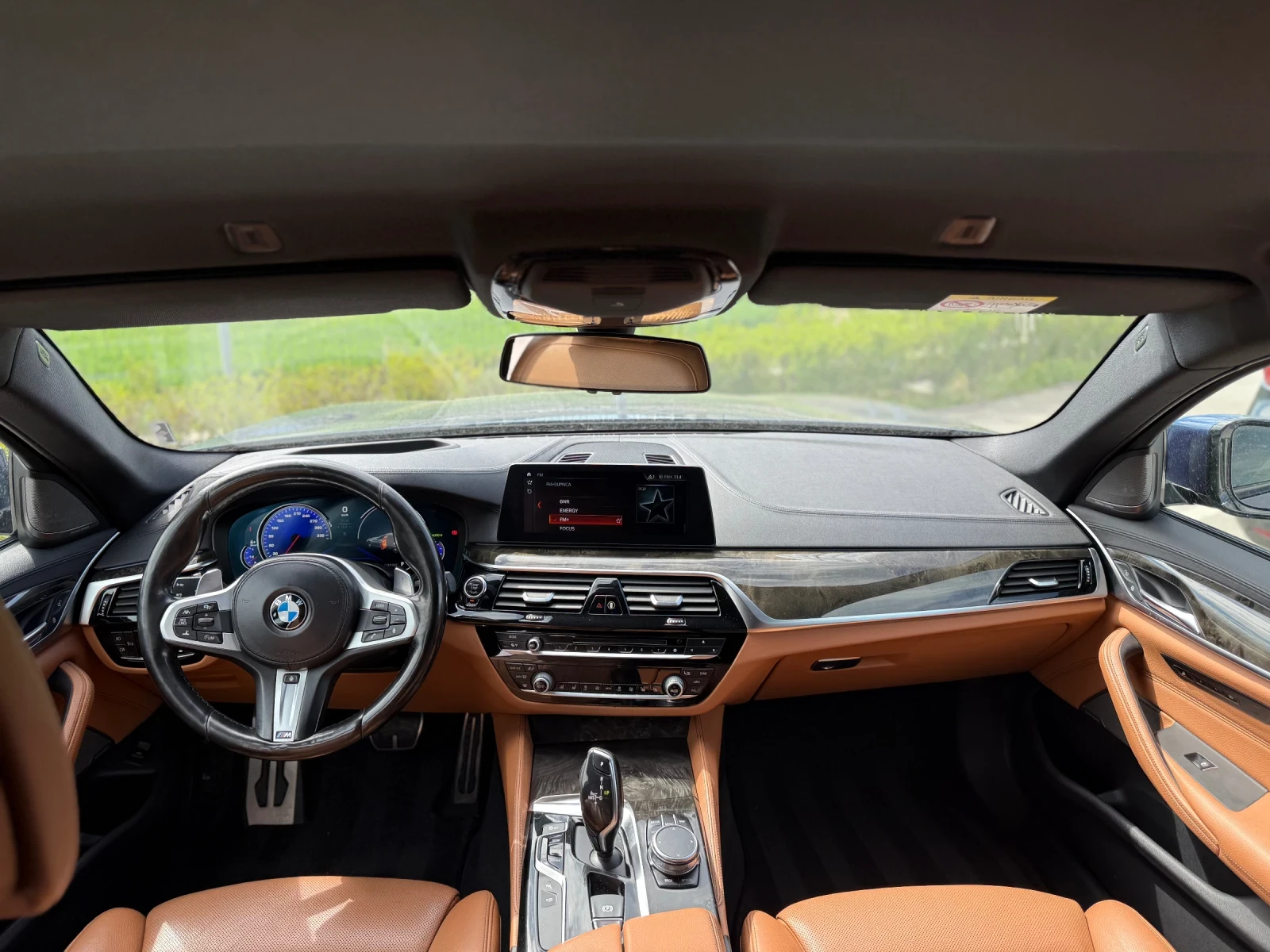 BMW 520 2.0XDrive G31* 4x4 * Mpack* ТОП СЪСТОЯНИЕ*  - изображение 10