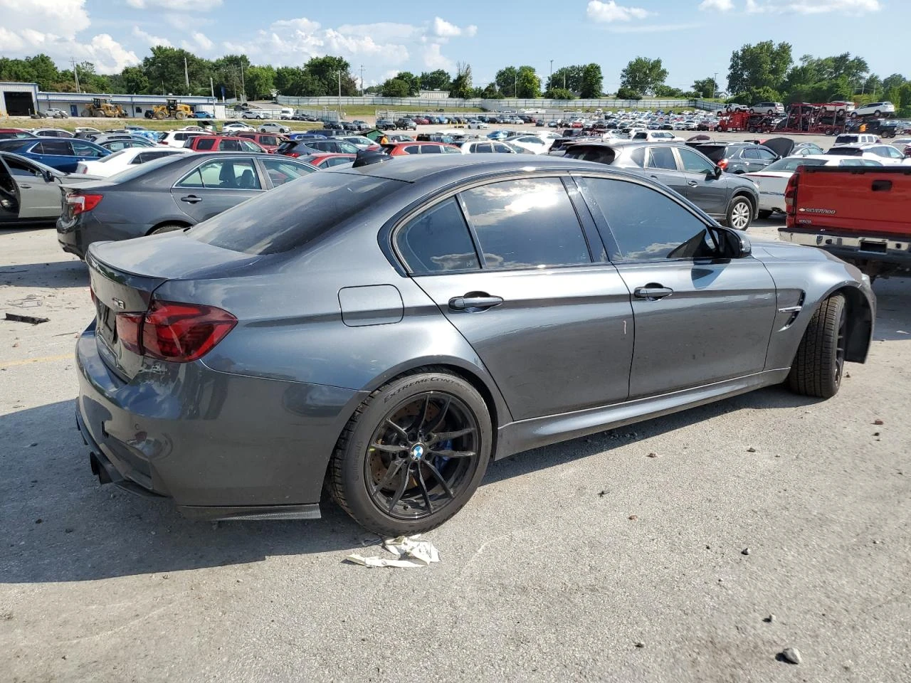 BMW M3  - изображение 6