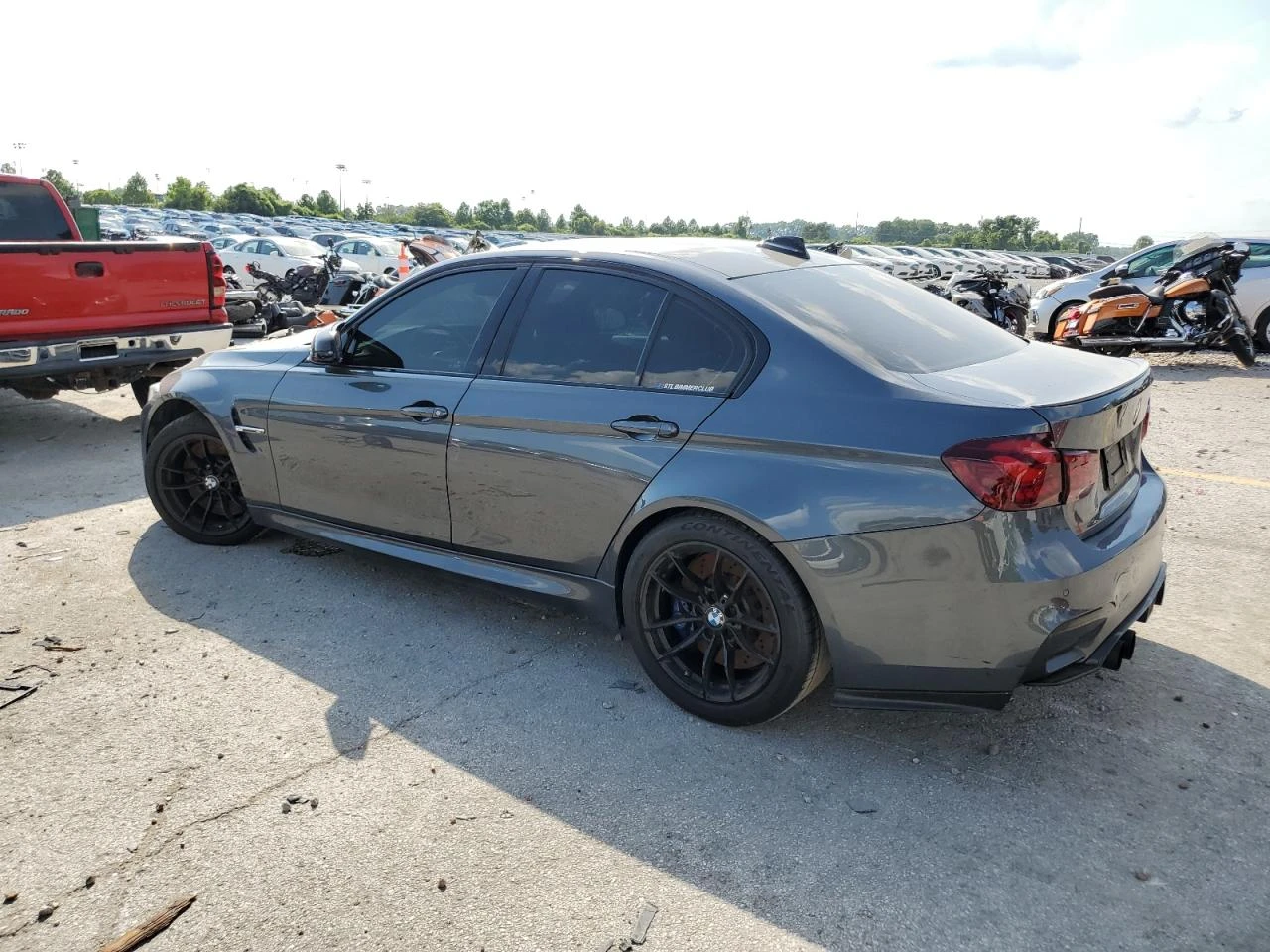 BMW M3  - изображение 4