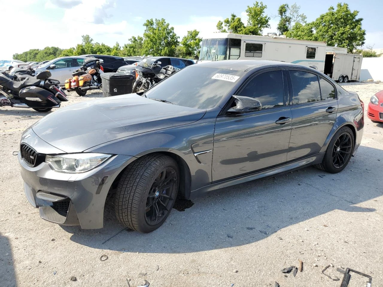 BMW M3  - изображение 2