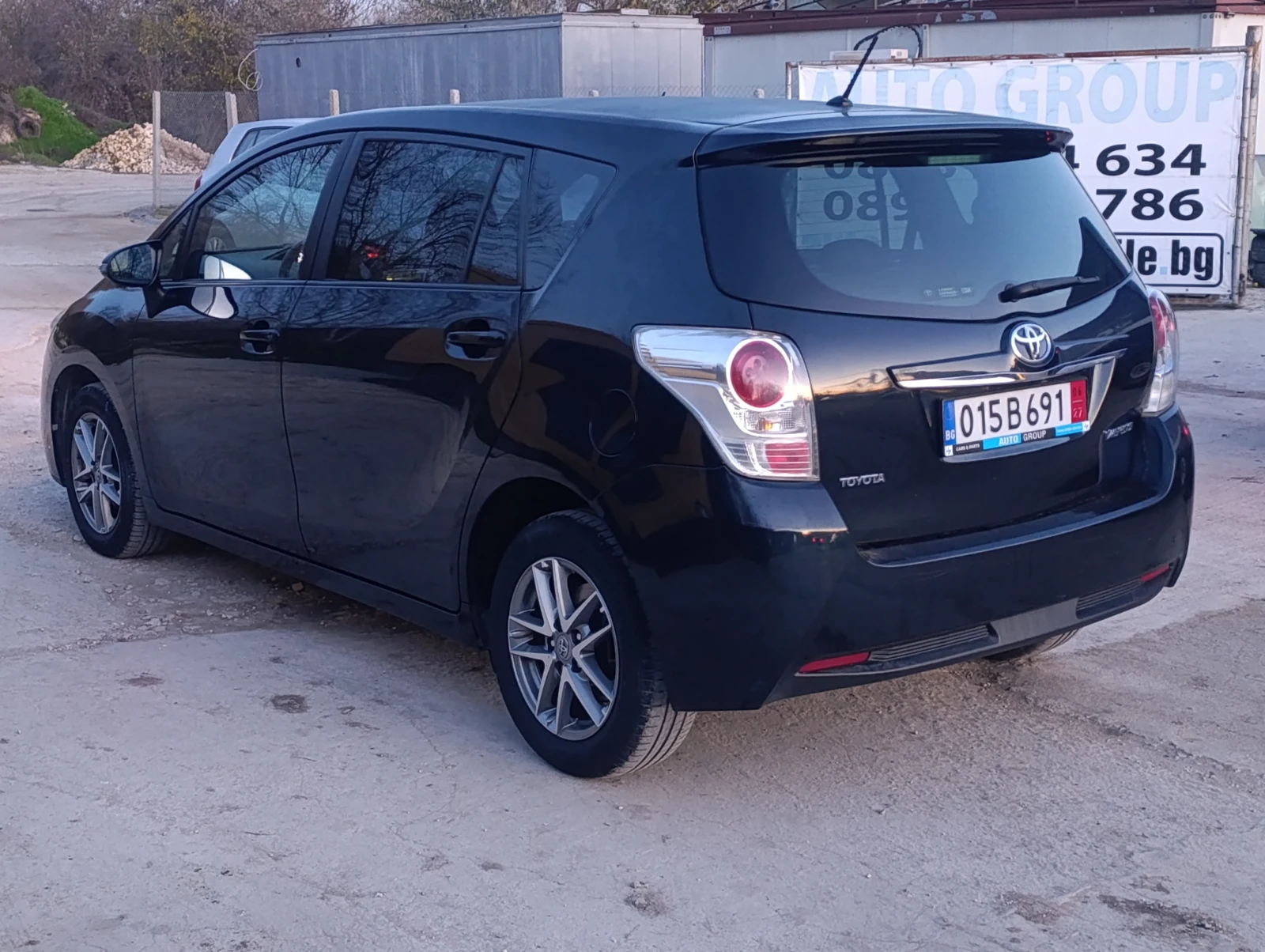 Toyota Verso 1.6D - изображение 3