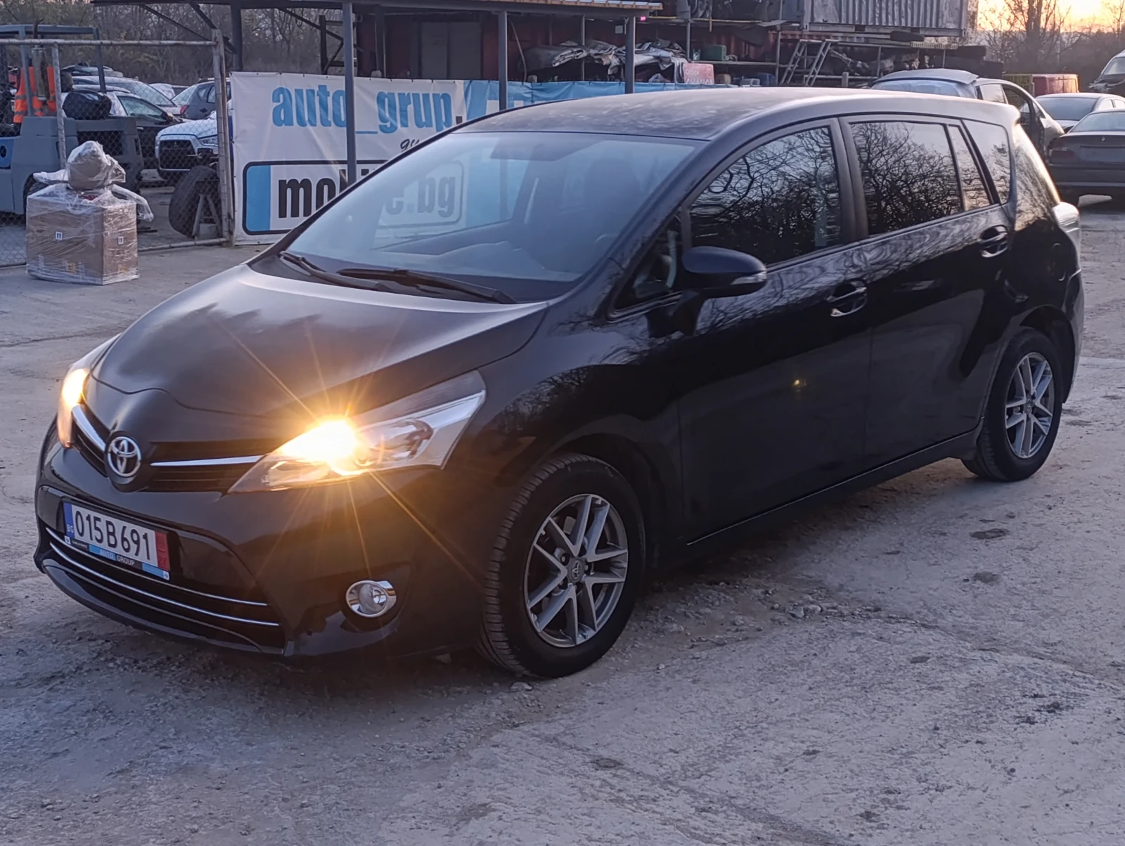Toyota Verso 1.6D - изображение 2