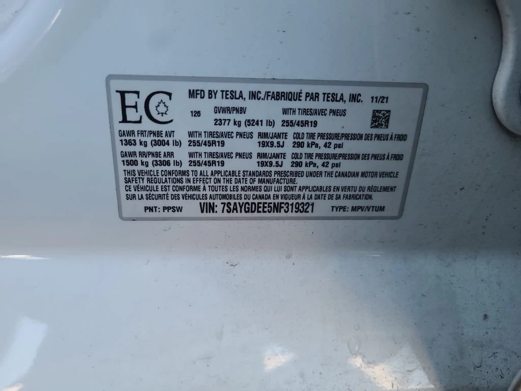 Tesla Model Y * LONG RANGE * CARFAX * ФИНАНСИРАНЕ - изображение 7