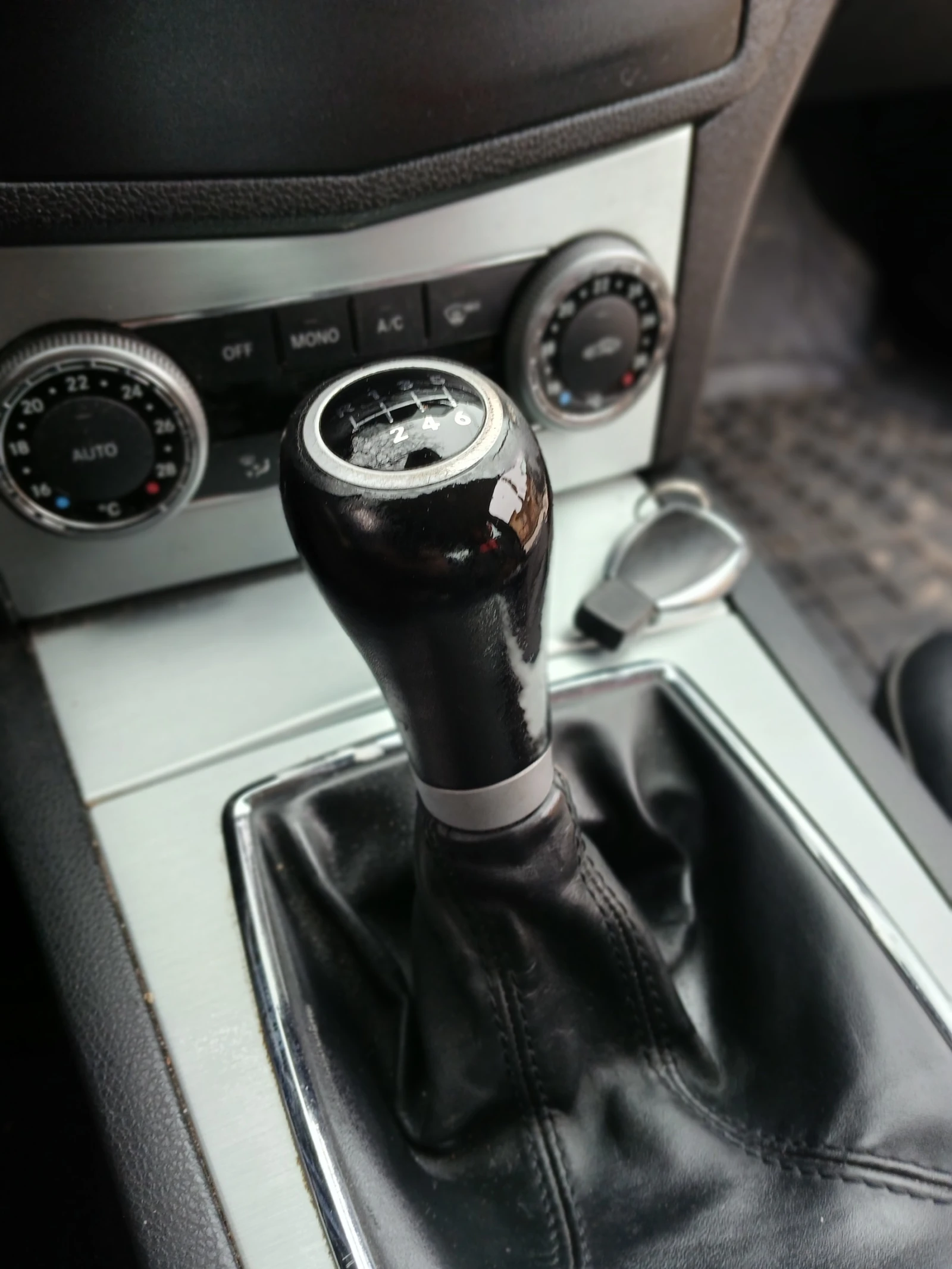 Mercedes-Benz C 200 | Mobile.bg � ����������� 13