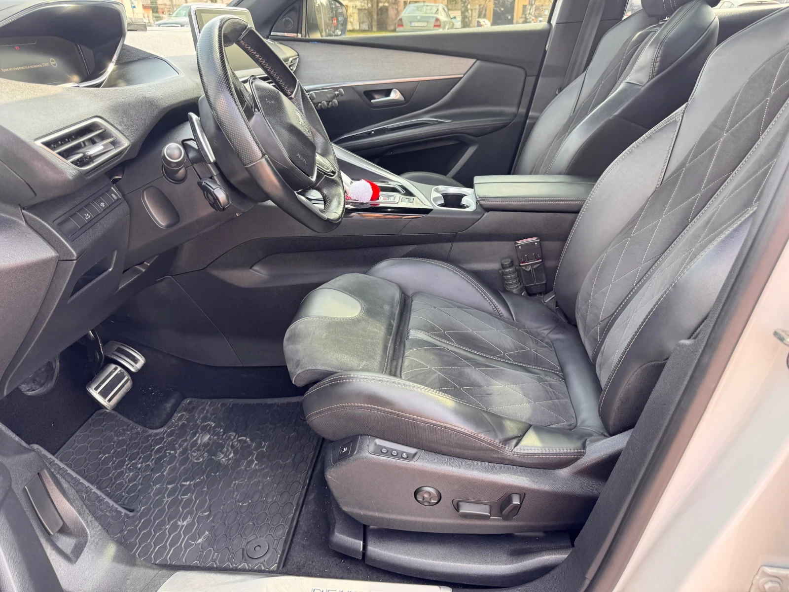 Peugeot 3008 2.0/180кс HDI-GT line , снимка 14 - Автомобили и джипове - 53879772