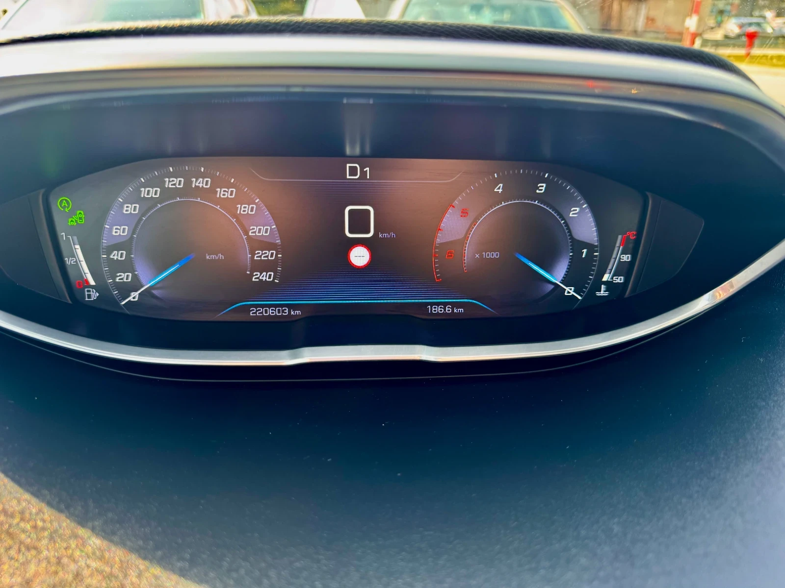 Peugeot 3008 2.0/180кс HDI-GT line , снимка 9 - Автомобили и джипове - 53879772