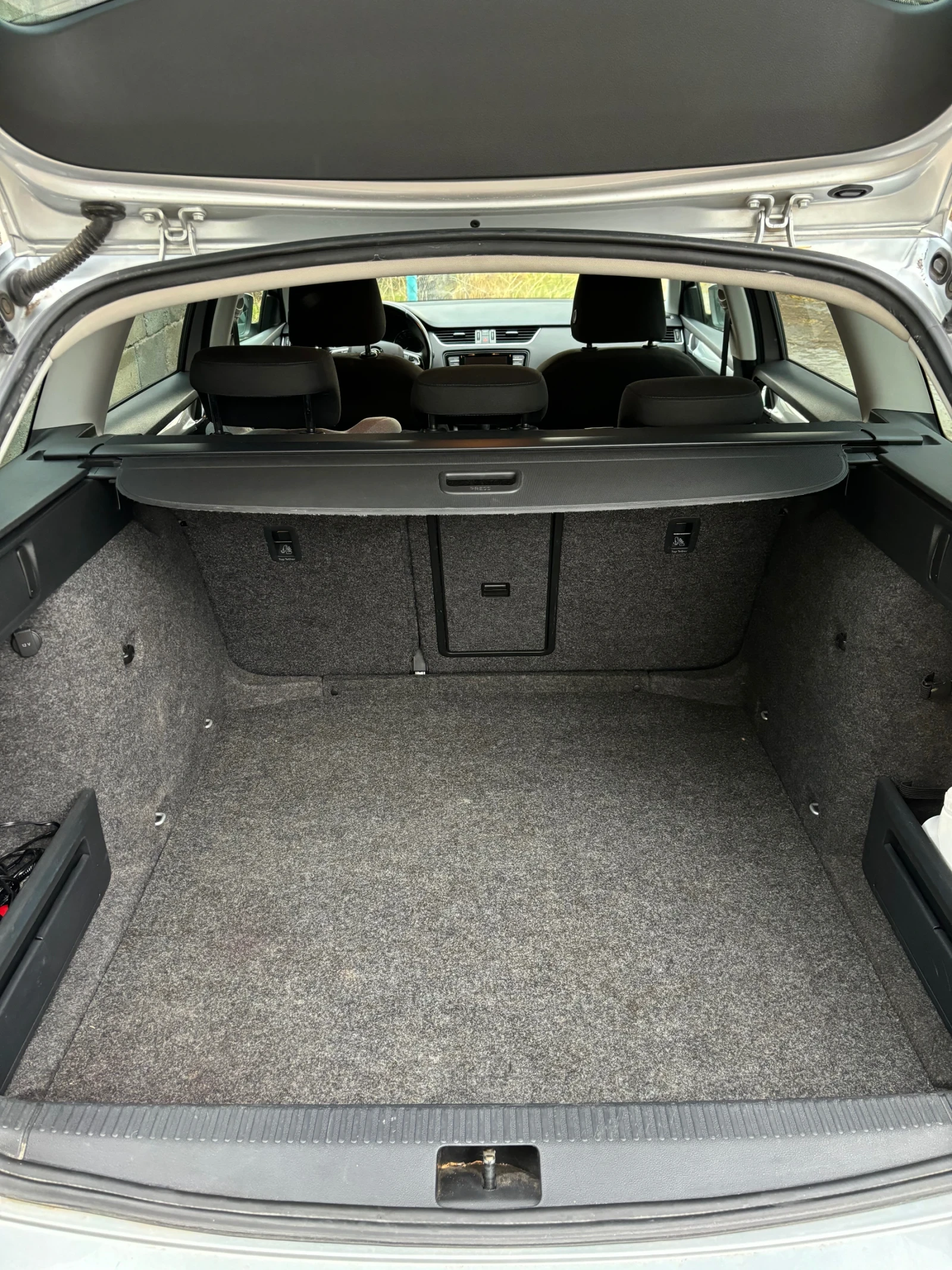 Skoda Octavia 2.0 tdi 150 hp, снимка 11 - Автомобили и джипове - 54000468