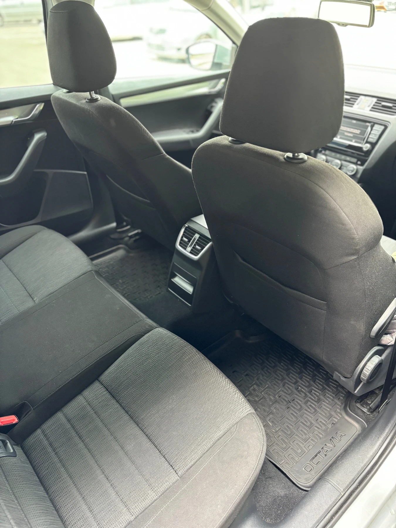 Skoda Octavia 2.0 tdi 150 hp, снимка 10 - Автомобили и джипове - 54000468