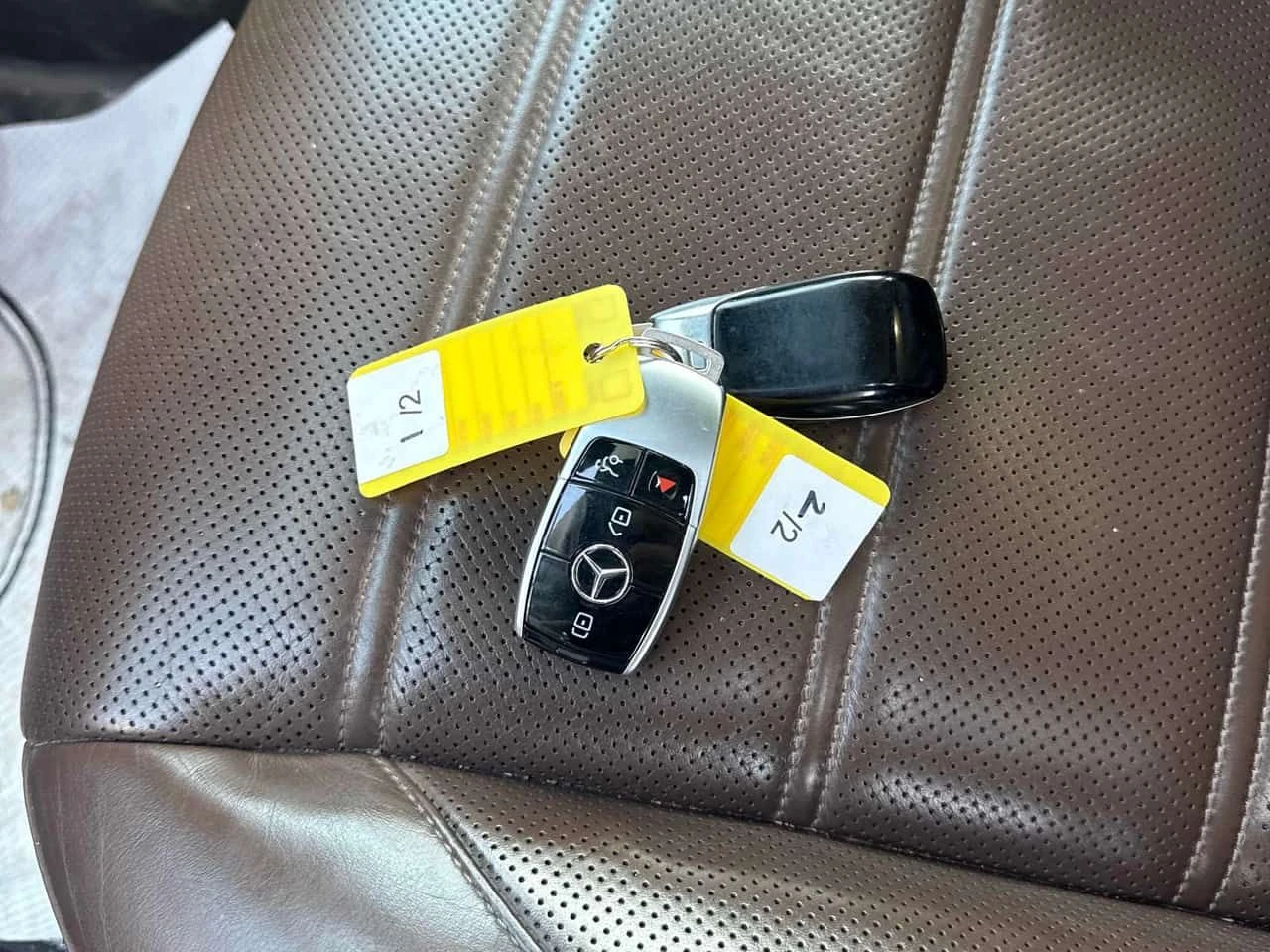 Mercedes-Benz E 43 AMG CARFAX, снимка 15 - Автомобили и джипове - 54149688