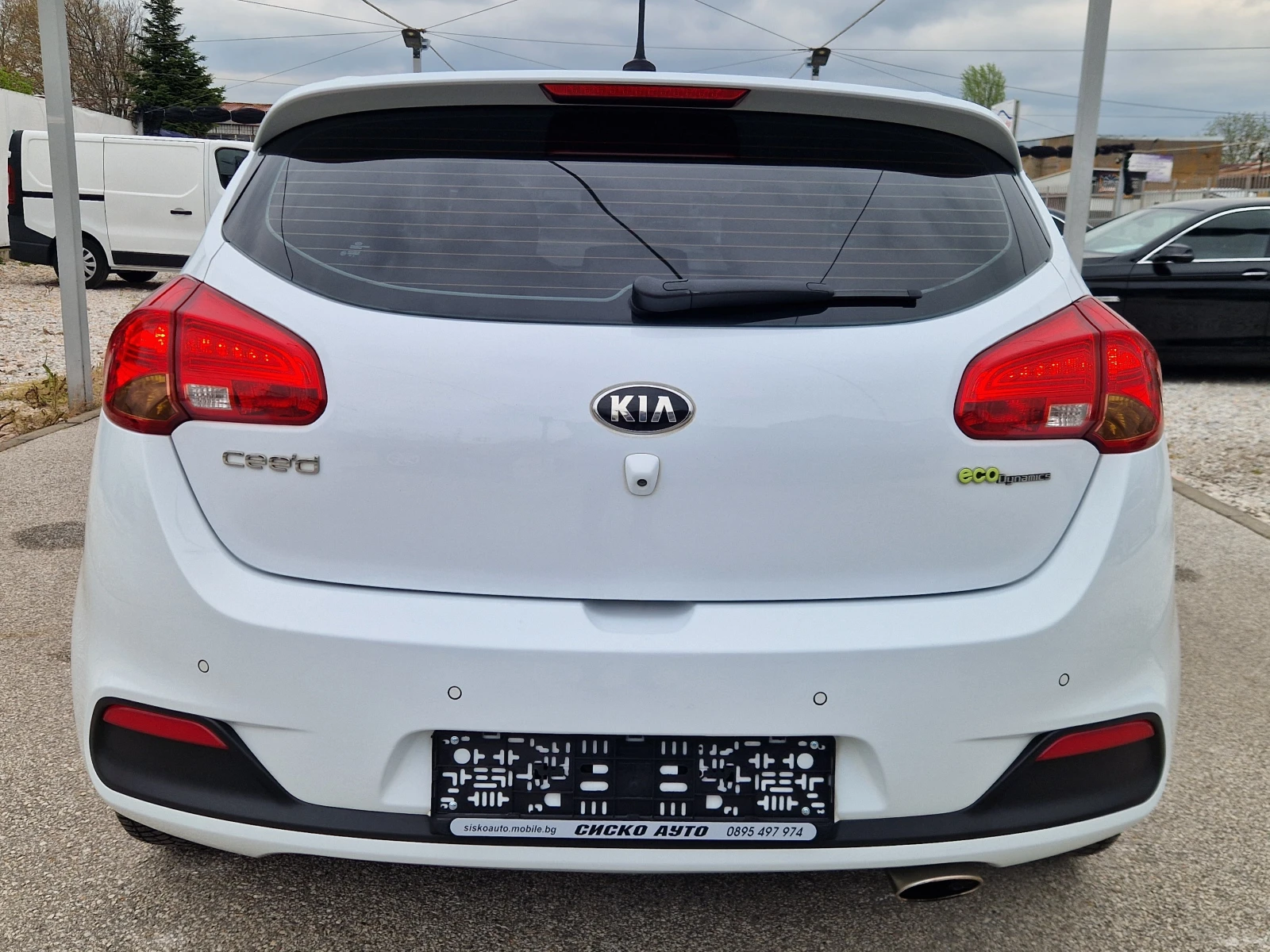 Kia Ceed 1.6i NAVI* CAMERA* PDC* LED* , снимка 5 - Автомобили и джипове - 54269733