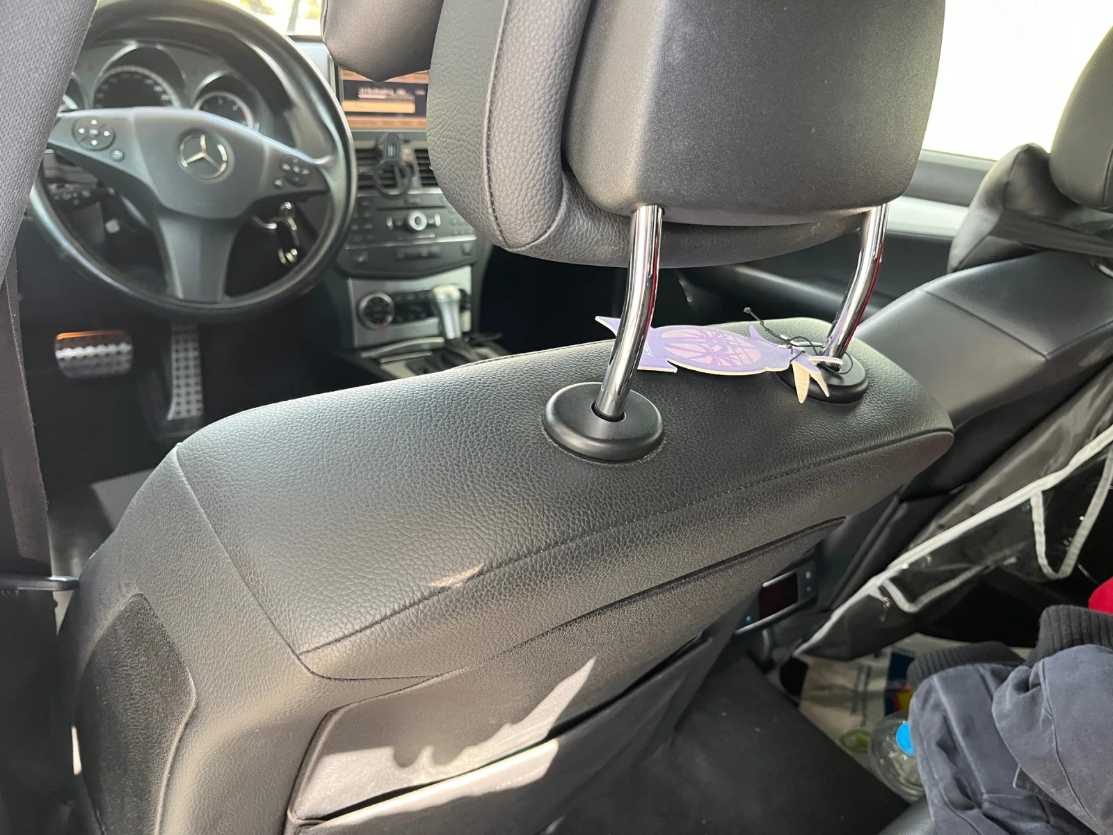 Mercedes-Benz C 320 Avangarde AMG, снимка 8 - Автомобили и джипове - 54284648