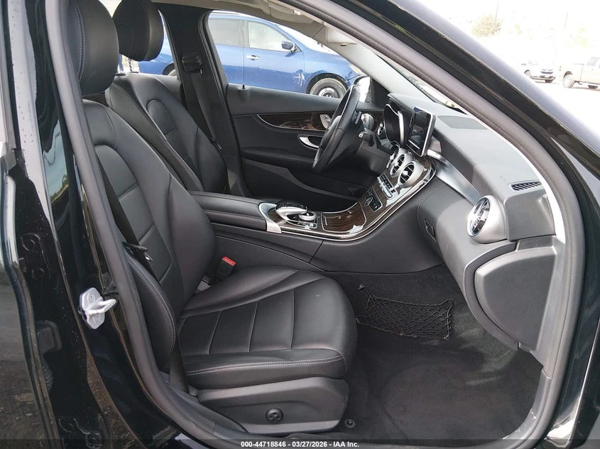 Mercedes-Benz C 300 2.0L I-4 DI, DOHC, VVT, TURBO, 241HP All Wheel | Mobile.bg � ����������� 5
