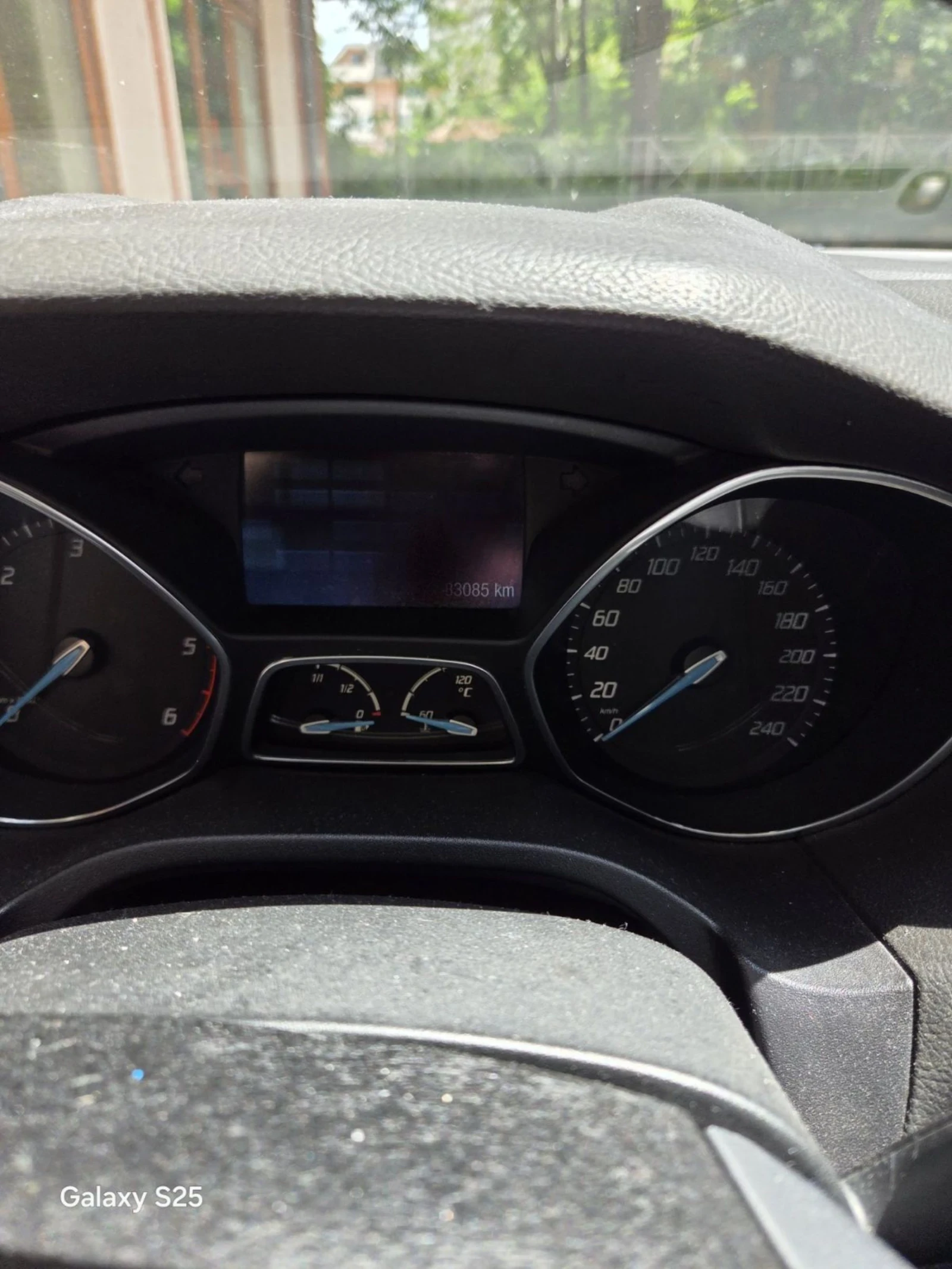Ford Focus 1.6, снимка 6 - Автомобили и джипове - 54688797