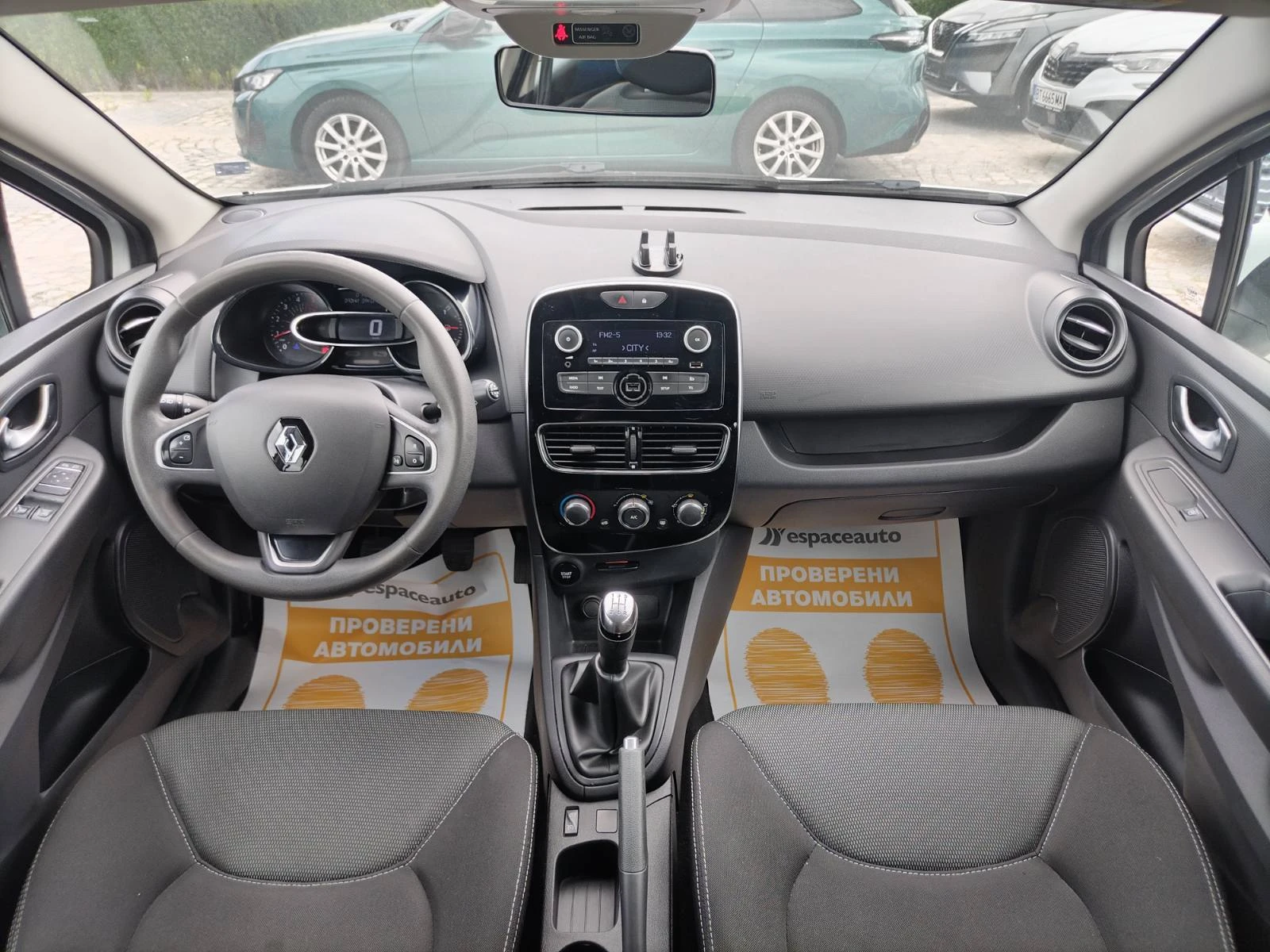 Renault Clio 1.5dCi/75к.с./Life, снимка 9 - Автомобили и джипове - 54619344