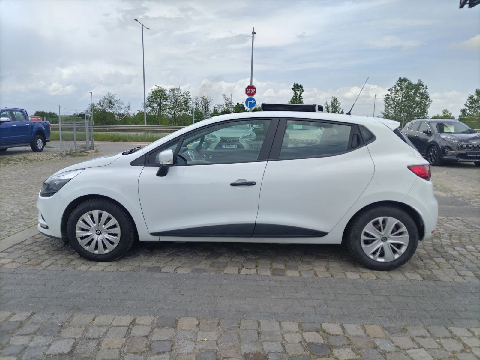 Renault Clio 1.5dCi/75к.с./Life, снимка 7 - Автомобили и джипове - 54619344