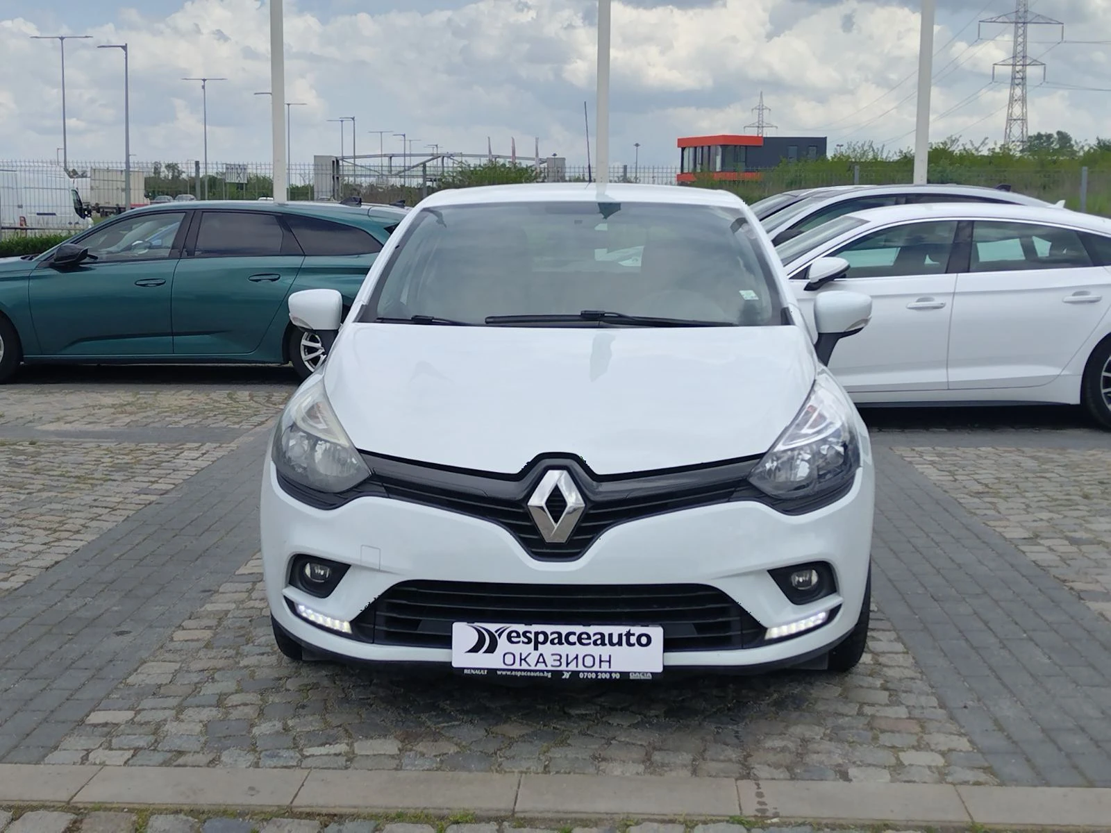 Renault Clio 1.5dCi/75к.с./Life, снимка 2 - Автомобили и джипове - 54619344