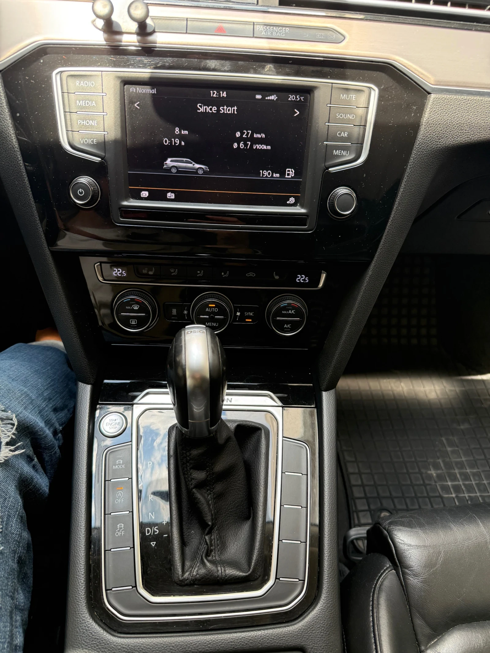 VW Passat 2.0 TDi 4Motion, снимка 13 - Автомобили и джипове - 54891719