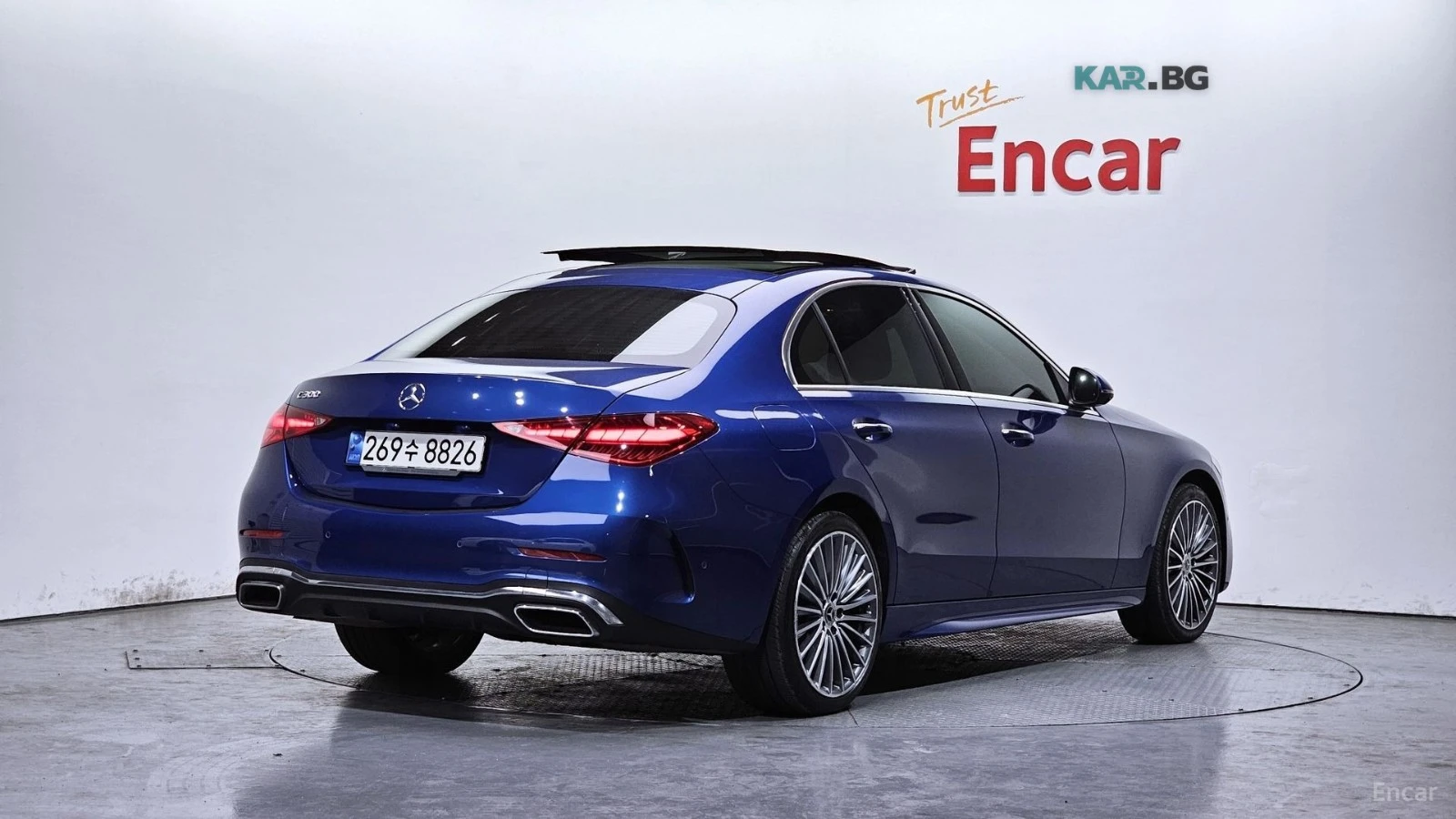 Mercedes-Benz C 300 * AMG* ПОДГРЕВ* ОБДУХВАНЕ* 360* ПАНОРАМА* HEAD-UP*, снимка 2 - Автомобили и джипове - 54913694