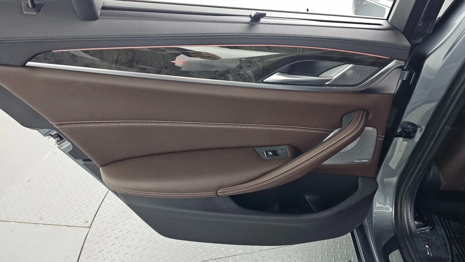 BMW 540 xDrive Luxury Plus G30, снимка 14 - Автомобили и джипове - 54976450