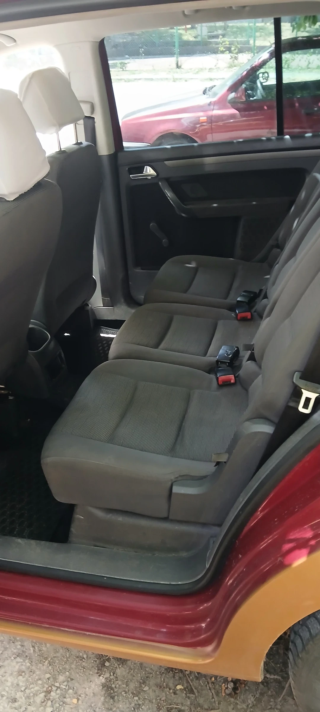 VW Touran 2.0 Метан/Газ, снимка 5 - Автомобили и джипове - 55326259