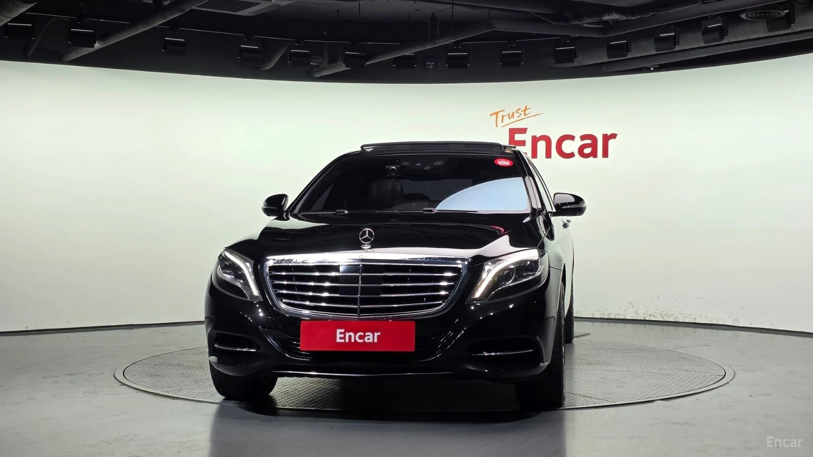 Mercedes-Benz S 500 LONG* 360* МОНИТОРИ* КОЖА* ОБДУХВ* НАВИ* ПАНО, снимка 3 - Автомобили и джипове - 55682142