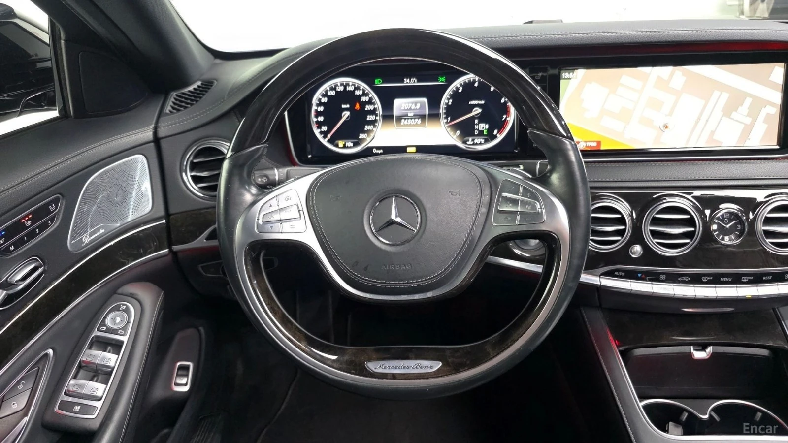 Mercedes-Benz S 500 LONG* 360* МОНИТОРИ* КОЖА* ОБДУХВ* НАВИ* ПАНО, снимка 11 - Автомобили и джипове - 55682142