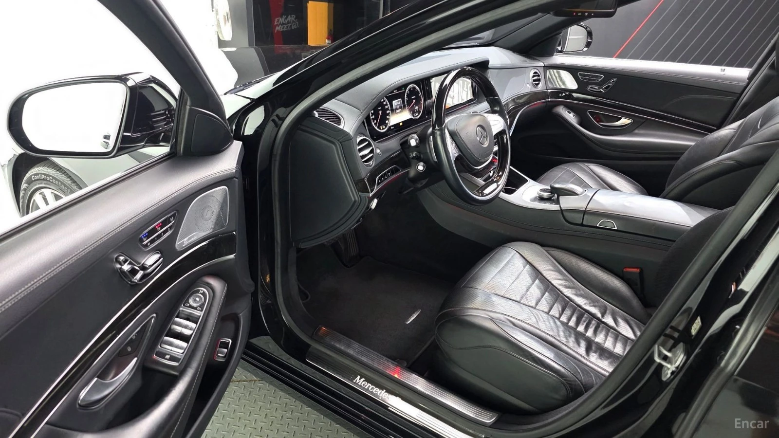 Mercedes-Benz S 500 LONG* 360* МОНИТОРИ* КОЖА* ОБДУХВ* НАВИ* ПАНО, снимка 8 - Автомобили и джипове - 55682142