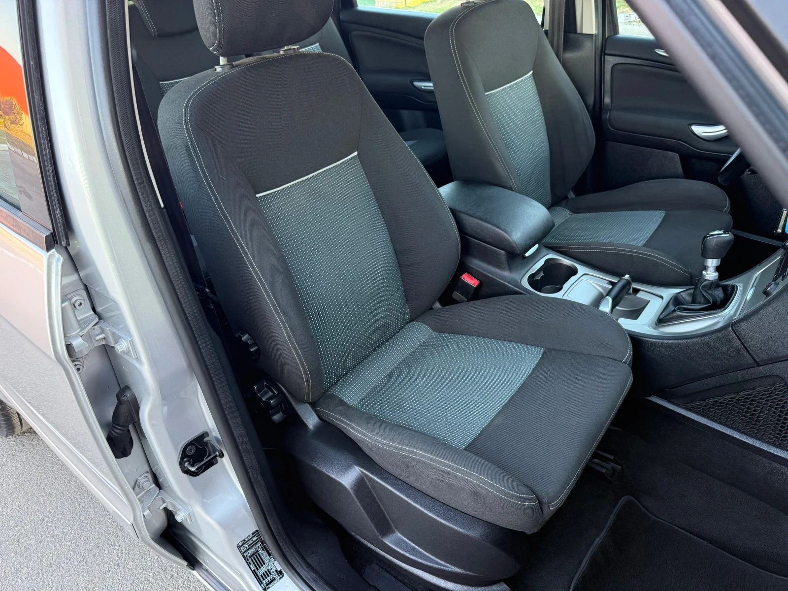 Ford S-Max 2.0 TDCI 163 k.c, снимка 12 - Автомобили и джипове - 55710482