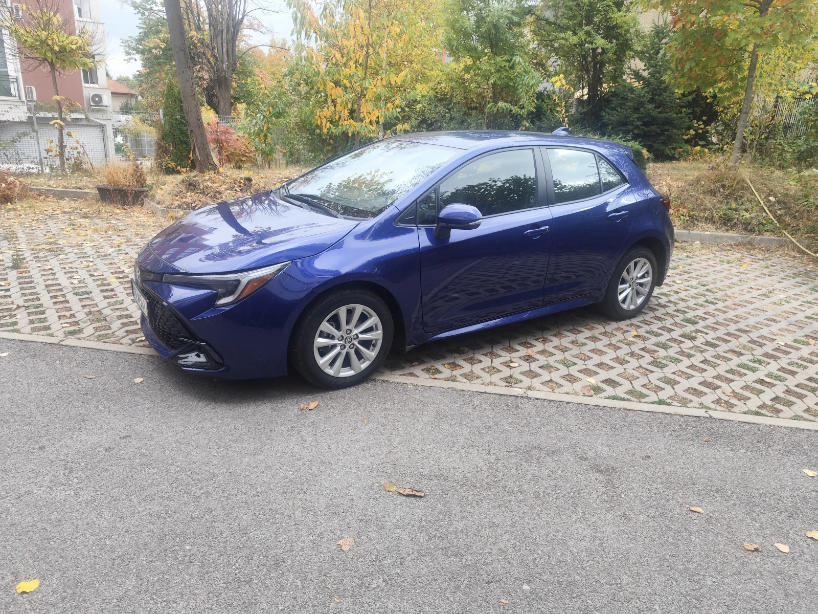 Toyota Corolla 2.0, снимка 3 - Автомобили и джипове - 56552107