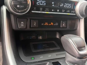 Toyota Rav4 * Hybrid XSE * ПОДГРЕВИ * ЛИЦЕНЗИРАН ДИЛЪР, снимка 11