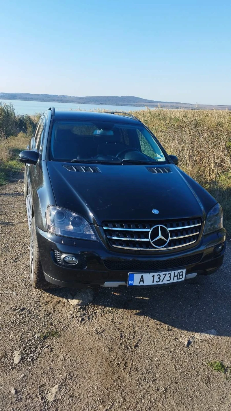 Mercedes-Benz ML 320, снимка 1 - Автомобили и джипове - 47357276