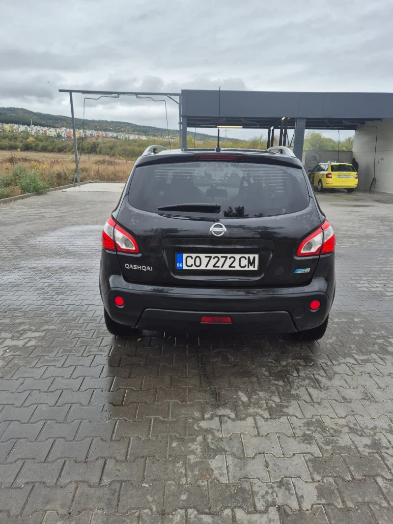 Nissan Qashqai, снимка 4 - Автомобили и джипове - 52351715