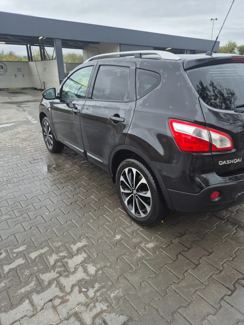 Nissan Qashqai, снимка 5 - Автомобили и джипове - 52351715