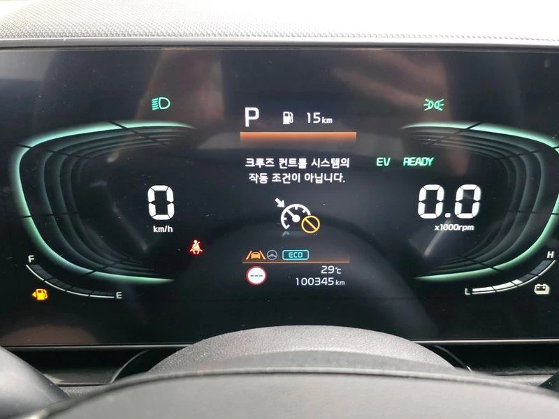 Kia Niro 1.6 Automatic, снимка 8 - Автомобили и джипове - 55867907
