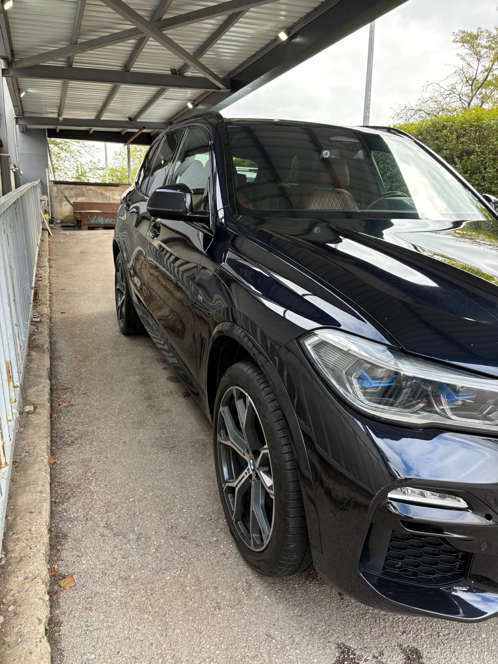 BMW X5 40i - изображение 2