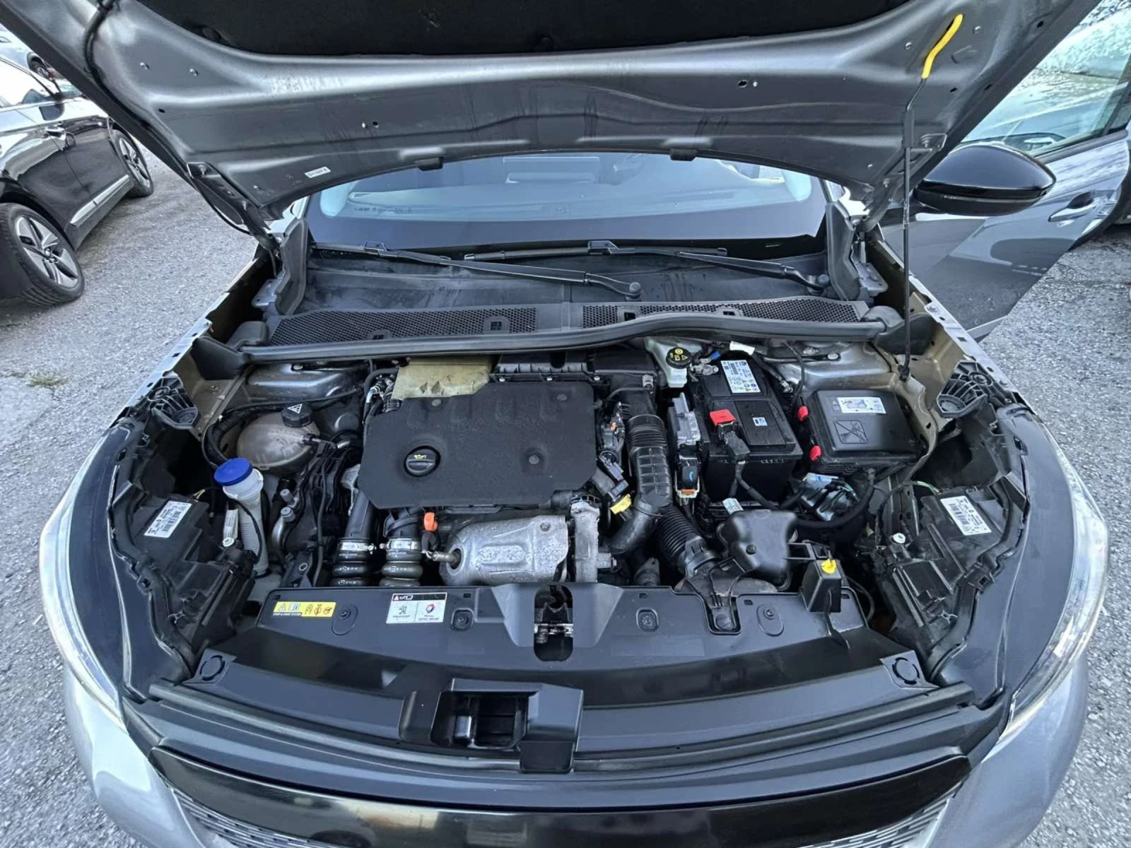 Peugeot 2008 1.5 HDI 130 * EAT 8 * ALLURE * CAMERA * FULL LED * | Mobile.bg   17