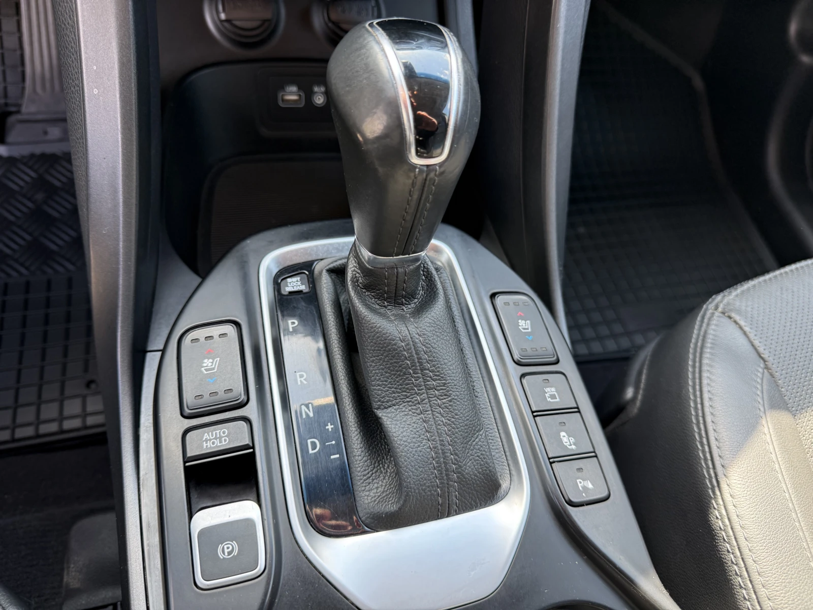 Hyundai Santa fe 2.2CRDI AWD Premium., снимка 10 - Автомобили и джипове - 54149583