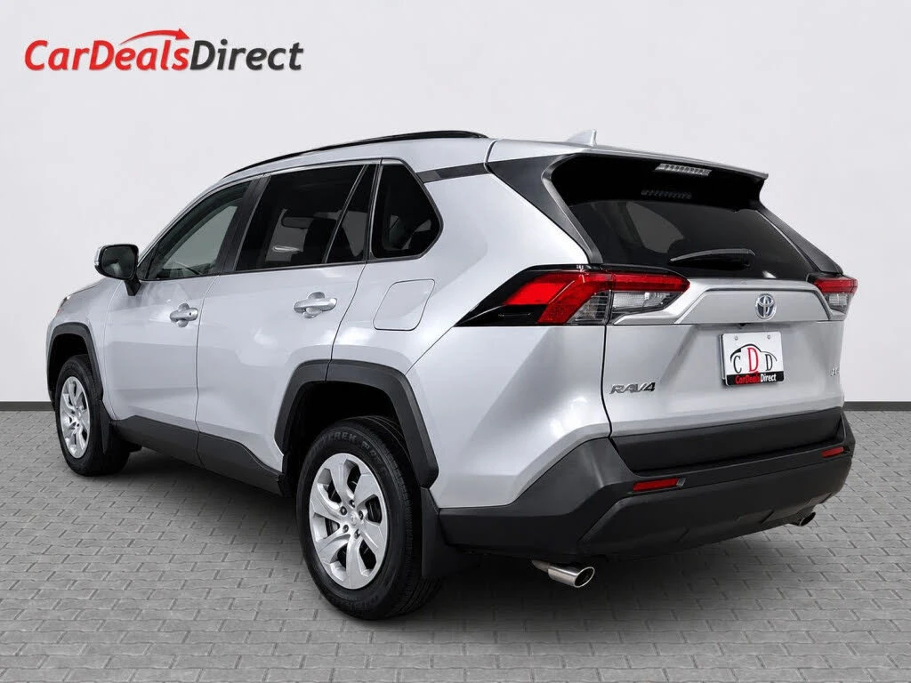 Toyota Rav4  LE FWD, снимка 4 - Автомобили и джипове - 54711322