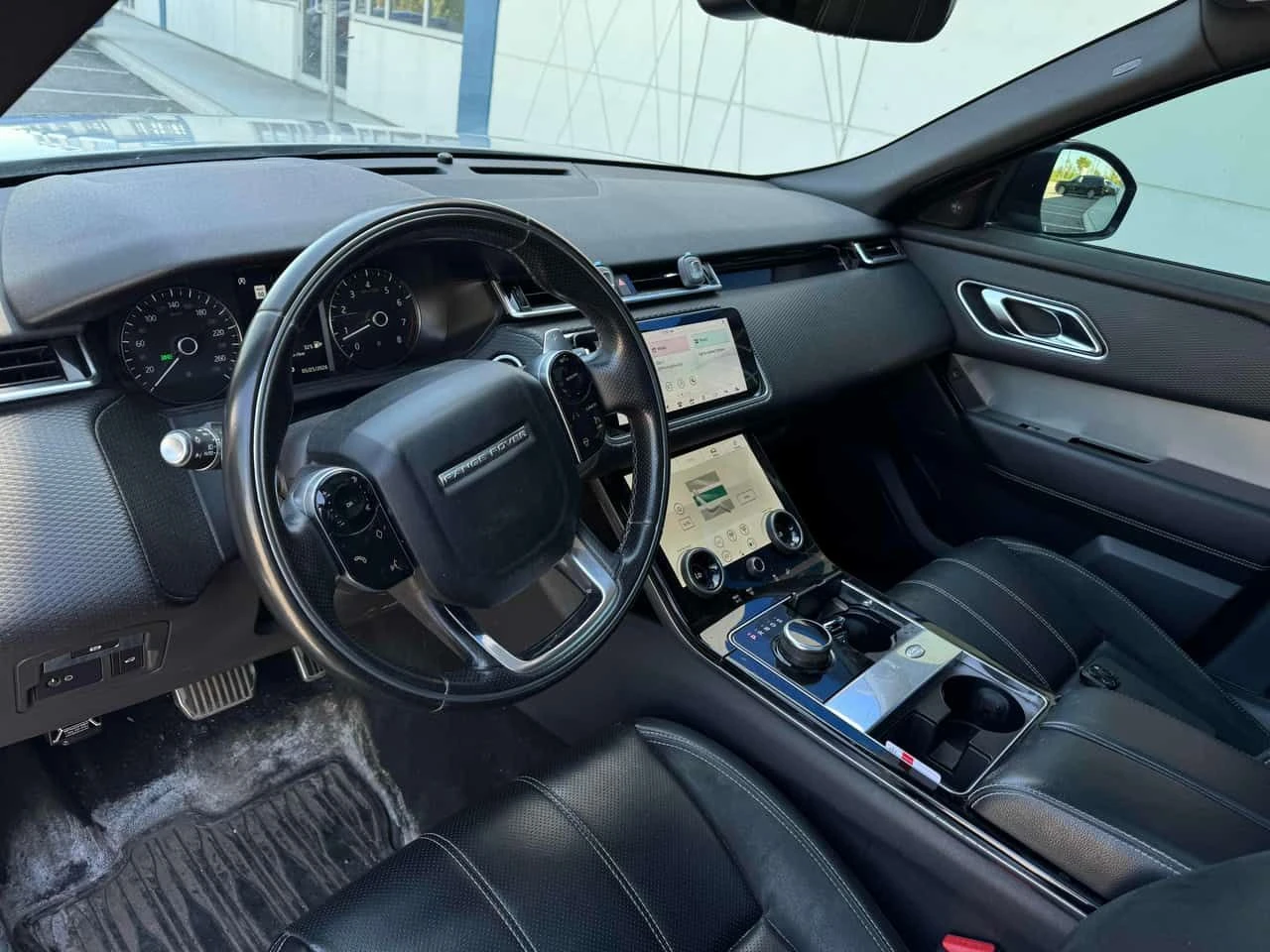 Land Rover Range Rover Velar * R Dynamic S * 2 КЛЮЧА * АВТОКРЕДИТ, снимка 5 - Автомобили и джипове - 54811837