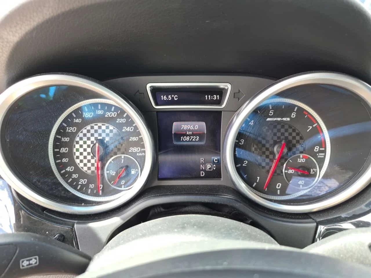 Mercedes-Benz GLE * AMG 43 * CARFAX * Бeз инциденти * , снимка 6 - Автомобили и джипове - 54941320