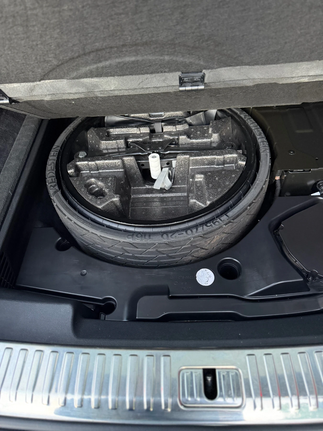 Audi Q8, снимка 11 - Автомобили и джипове - 54987089