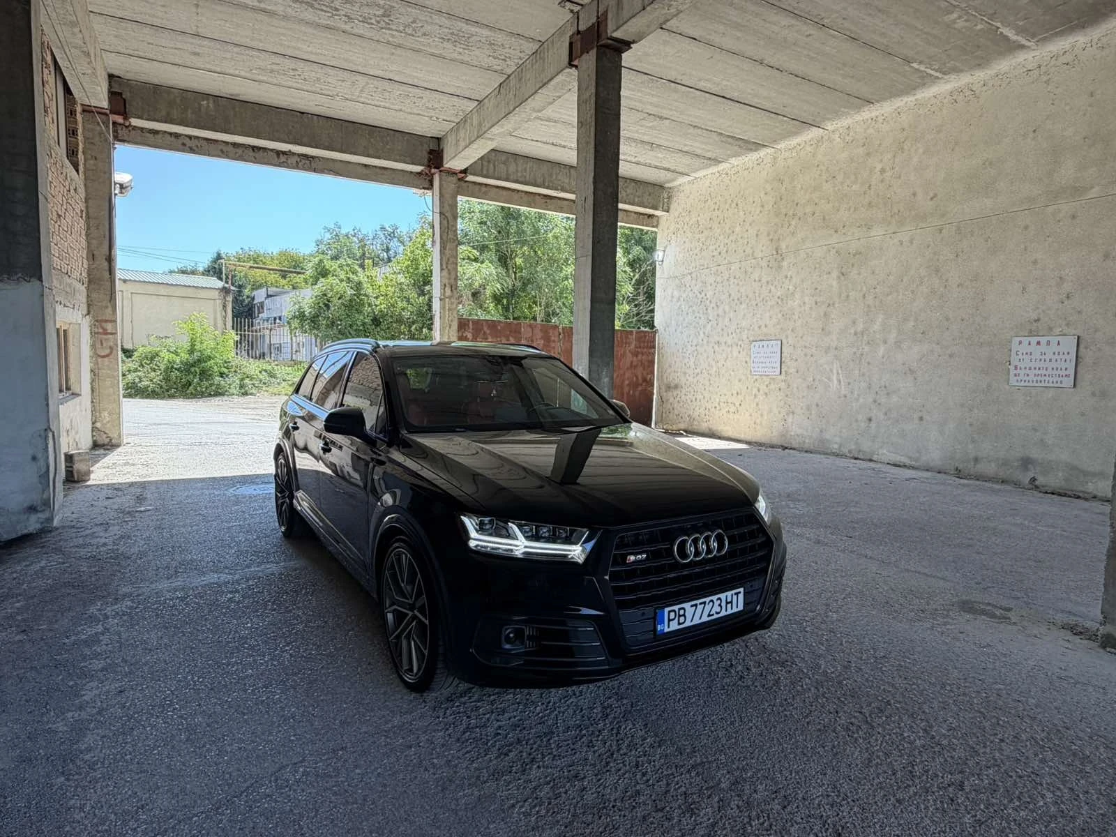 Audi SQ7 4.0TDI, 435кс, 2018г, 7мес.ОБСЛУЖЕНА, ВСИЧКО ПЛАТЕ, снимка 7 - Автомобили и джипове - 56246831