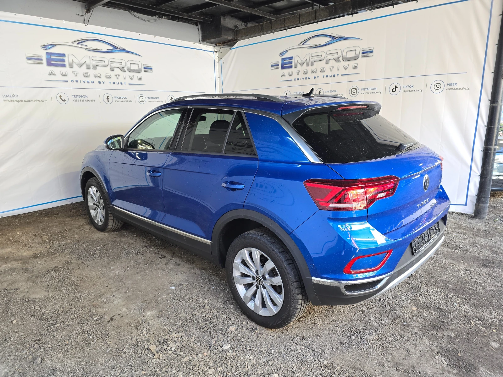 VW T-Roc 1.5 TSI | CAM* KEYLESS* ПОДГРЕВ* , снимка 6 - Автомобили и джипове - 56313352