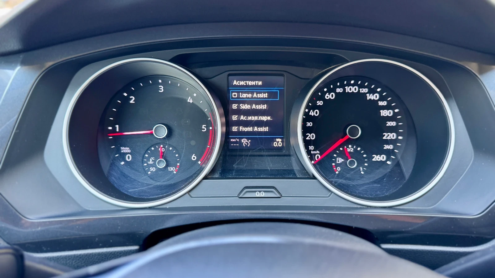 VW Tiguan 190HP 4Motion Highline, снимка 14 - Автомобили и джипове - 56379669