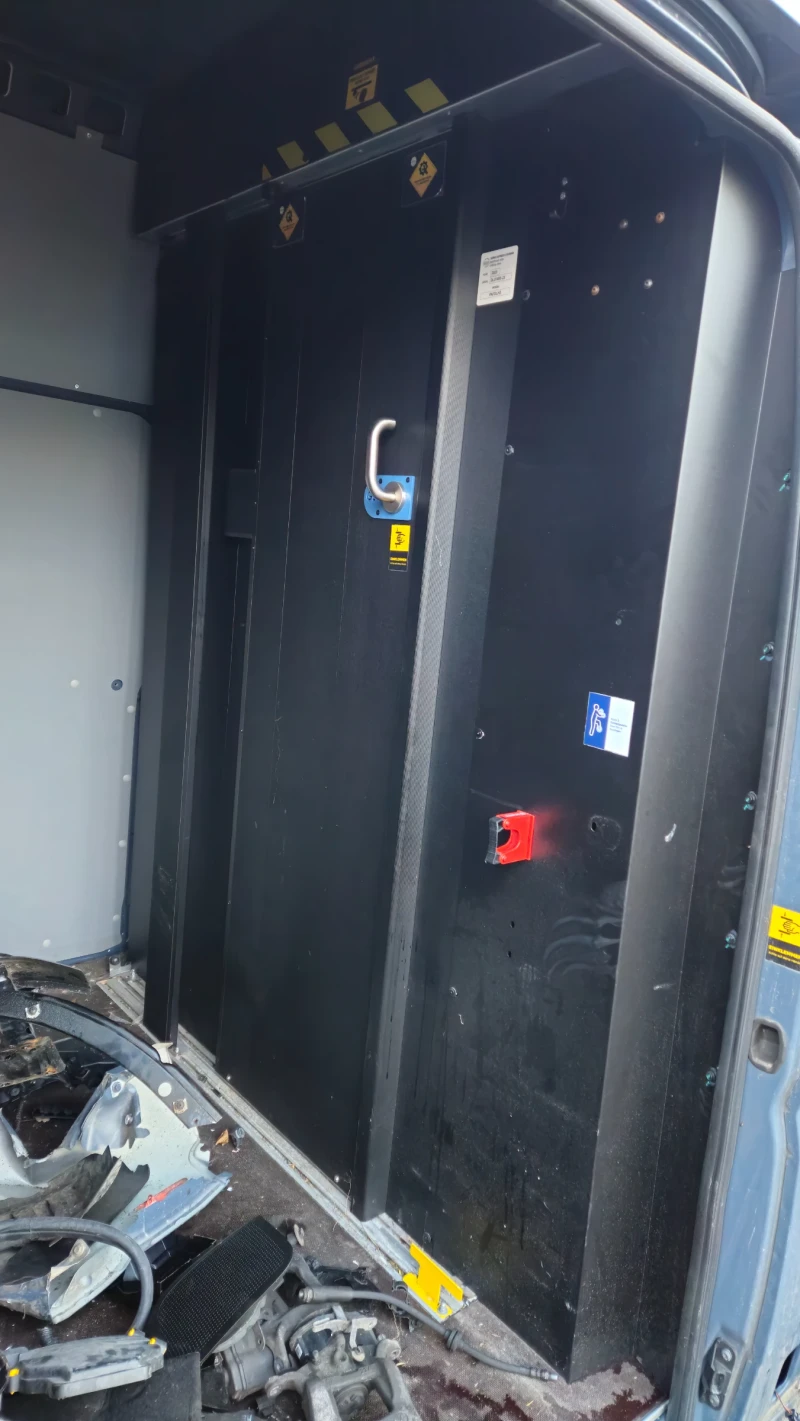 Fiat Ducato 2.2jtd/на части , снимка 10 - Бусове и автобуси - 53344208