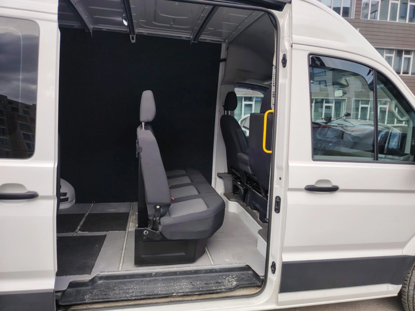 VW Crafter 2.0TDI 177ph - изображение 10