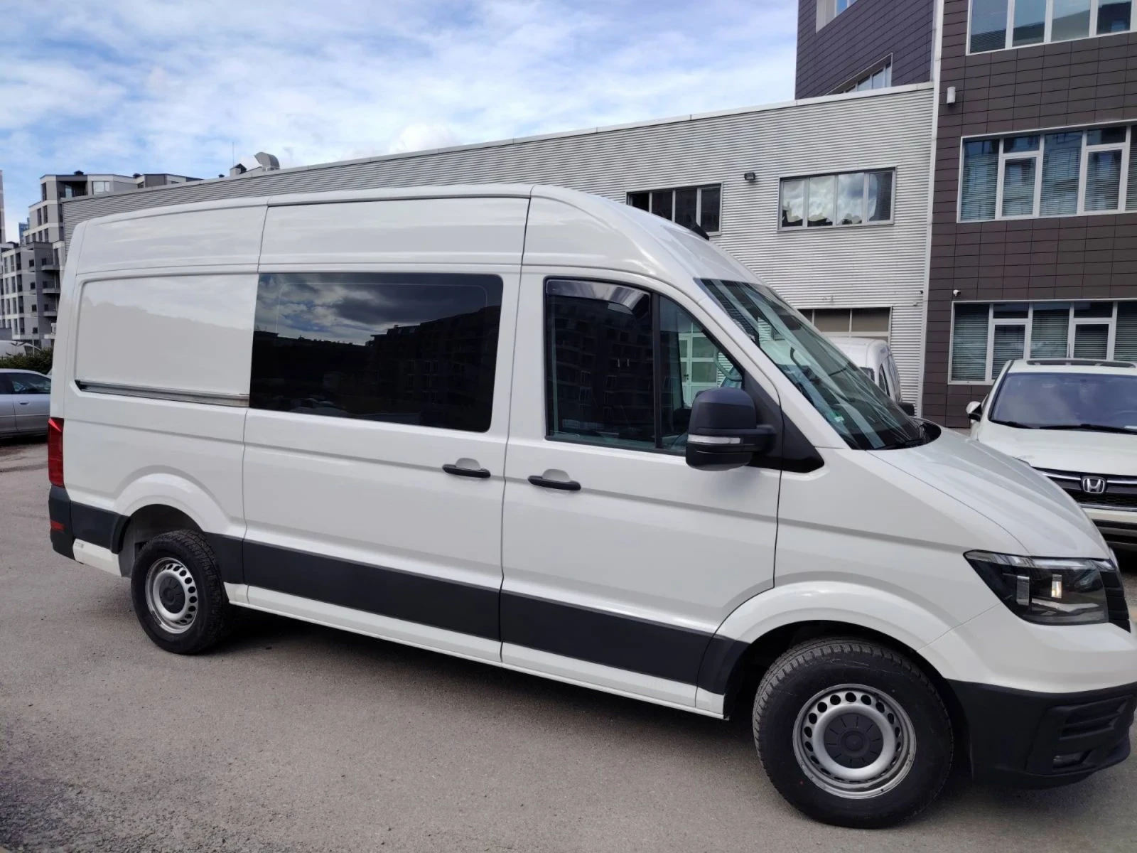 VW Crafter 2.0TDI 177ph - изображение 3