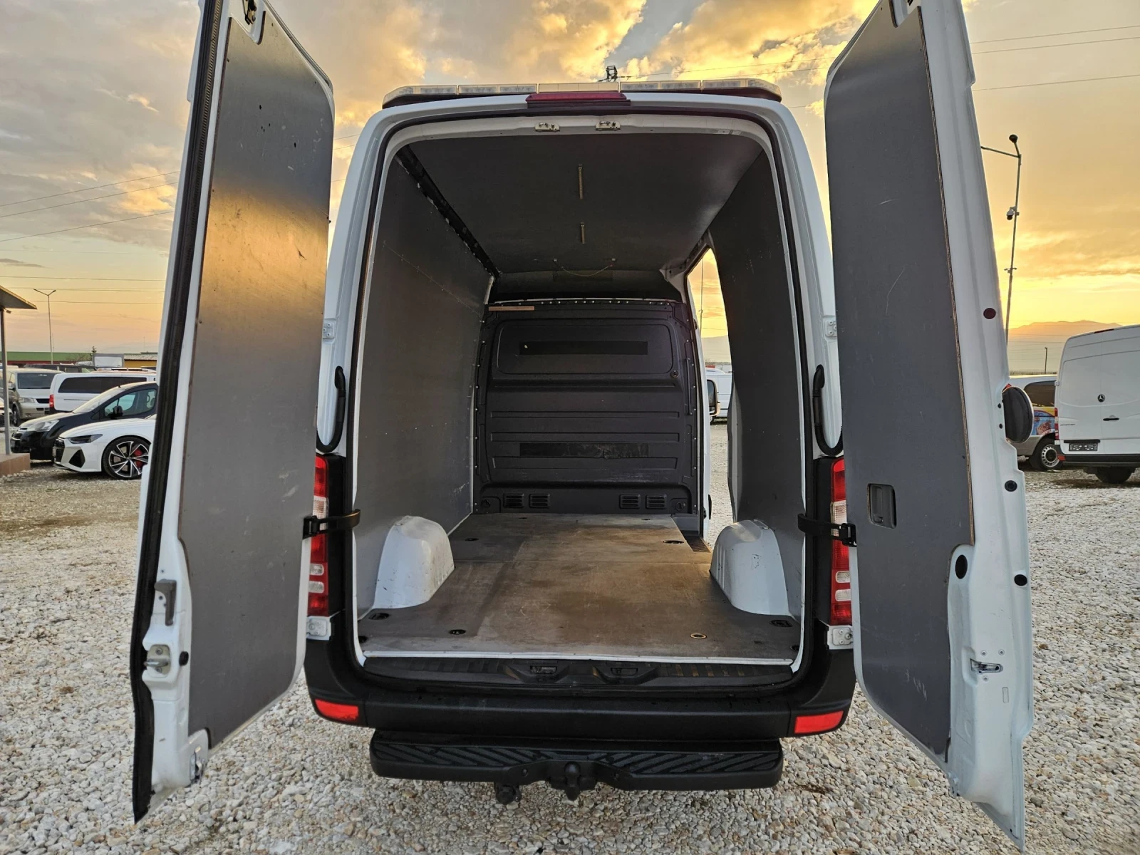 Mercedes-Benz Sprinter 319 , ,  | Mobile.bg   13