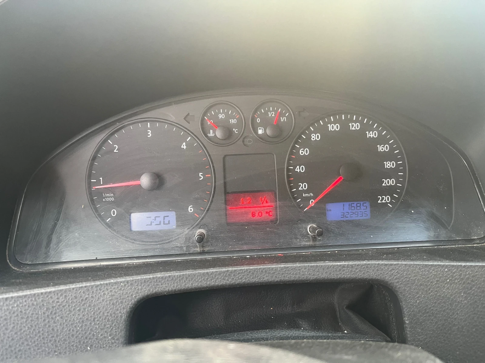 VW T5, снимка 9 - Бусове и автобуси - 53905056